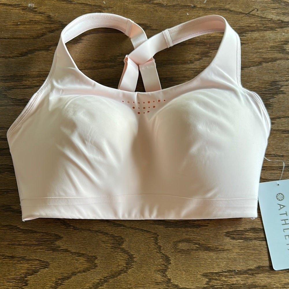 Athleta Pink Racerback Sports Bra Seamless Design
